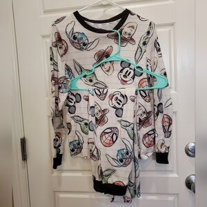 Disney Pajamas‎
